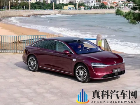 即将开启预订11月上市，新款享界S9最新官图发布，星云尾灯-3