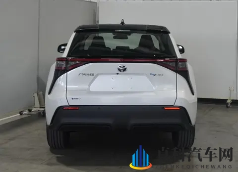 最高752公里_现款1798万元起,新款广汽丰田铂智4X续航曝光-1