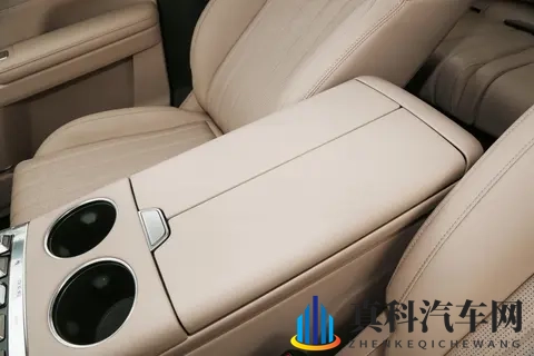 15万级插混大七座SUV,山海L7PLUS适合家庭出行-3