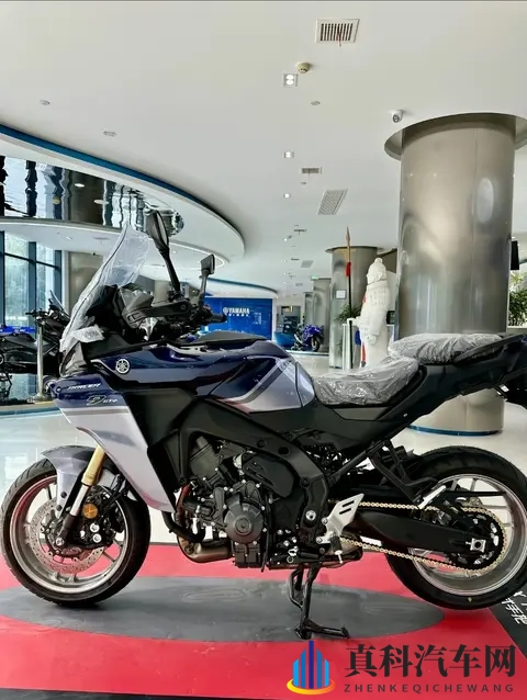 十大最强旅行摩托（下）盘点！这些车好骑到让你忘了刹车？-3