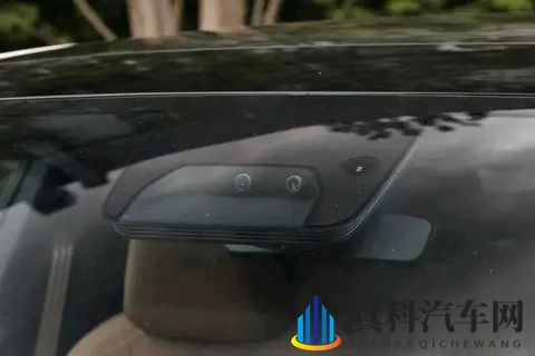 智能燃油车引领合资进阶  上汽大众10月销量稳健增长-1