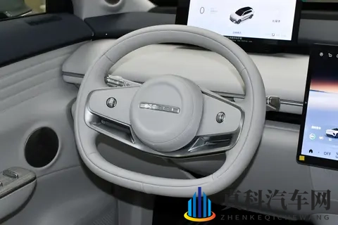 家用大5座推荐！1898万起，配8295芯片+20底盘，家用真香-3