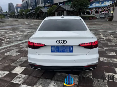 一手准新奥迪A4L,家用代步好选择,8秒破百!-3
