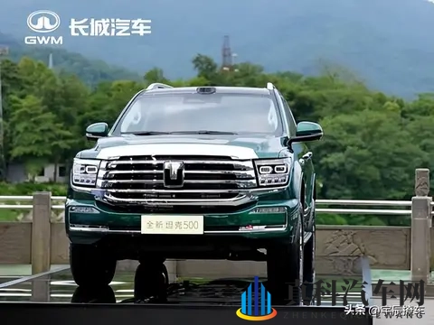 36万买国产还是普拉多?坦克500 Hi4-Z实测:硬派SUV也能超强续航-3