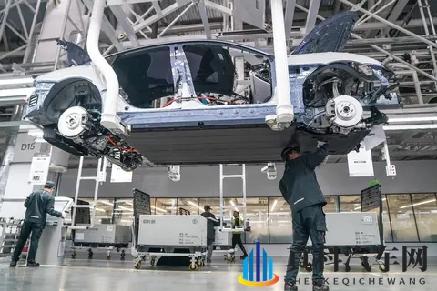 上市4个月，二手车市场仍“一车难求”，谁说小米YU7二手车崩了？-3