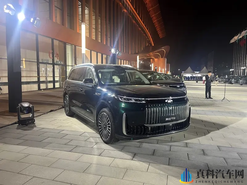 限时17.99万元起！大六座SUV风云T11将配置拉满-1