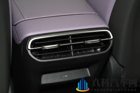 颠覆15万级市场？深蓝L06携磁流变悬架+激光雷达入场！-1