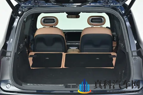 smart精灵#5 EHD超级电混全面解析：1699万起的豪华插混SUV新选择-3