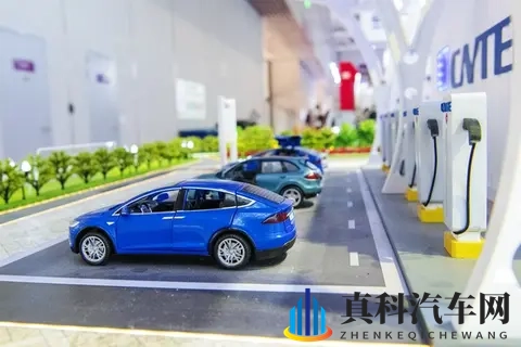 增程式电动车凉了?理想转身背后,藏着新能源汽车的终局答案-1