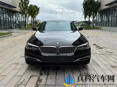 20万拿下行政级座驾,20款宝马525Li豪华一手车-2