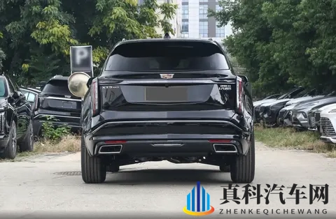 与其说它固执,倒不如说它专业,试驾凯迪拉克XT5,底盘确实强-1