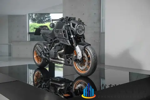 摩托圈劳斯莱斯出新作,1400R能否复制2分钟售罄神话?-2