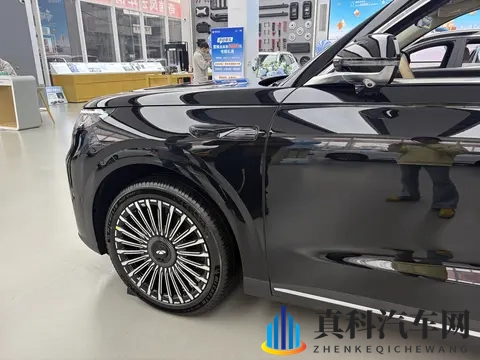 探店风云T11：80%用户选择顶配版，销售直言“比下有余”-3