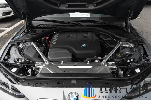 宝马4系新变化：动力提升与激光尾灯成焦点，四门版更实用-3