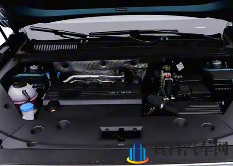 奇瑞第五代瑞虎8开启预售 两种设计风格 预售价1059万起-1