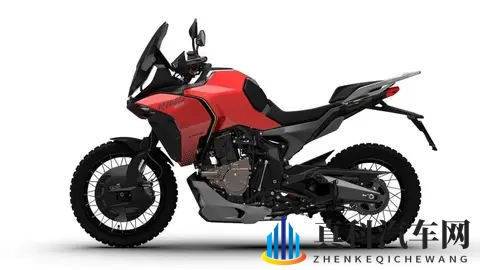 ADV市场再迎强劲对手，三缸，自动挡，颜值爆表！-1