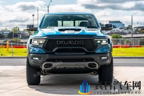RAM确认推出首款SUV车型!30T六缸和插电混动两种动力选择-1