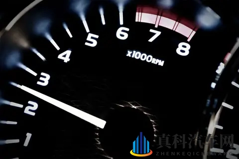 厂家说2500转热效率最高，为啥现实这么开却很费油-1