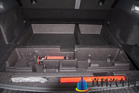 东风奕派2026款eπ008五座版,大空间+高舒适,家用购车选择-1