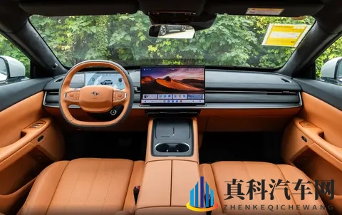 15万左右预算，想买纯电轿跑，推荐东风奕派eπ007+-1