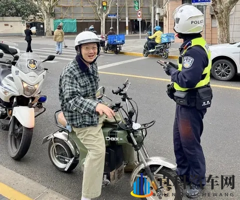 电动车是否需要考驾照?分车型定规则,合法出行不踩线-3