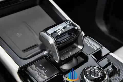 插混SUV，山海T1：试过才知道，适合家用的车什么样？-2