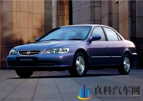 1999年出厂老雅阁，跑24小时耐力赛？平均车速遭质疑-3