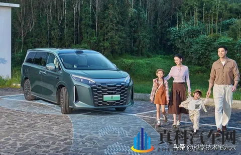 2068万起步！新款比亚迪夏发布，全系15T发动机+200kW电机！-2