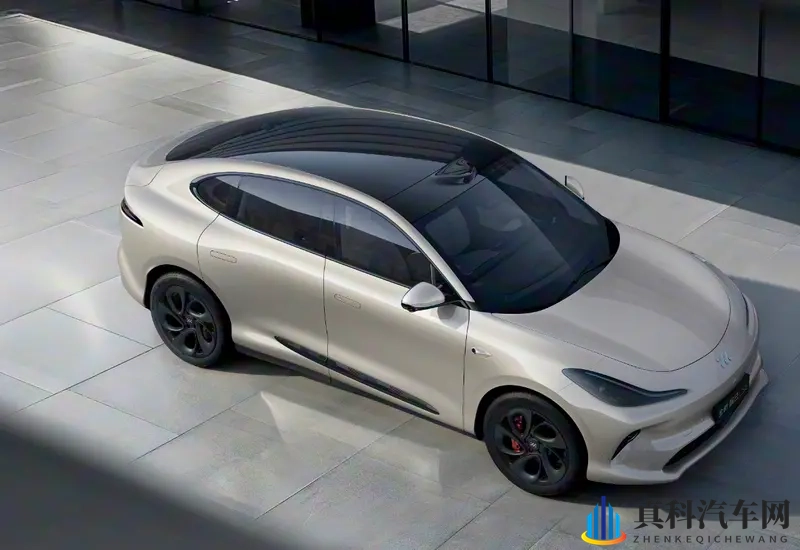 20万级纯电SUV对决：广汽昊铂HT比智己LS6超值在哪-1