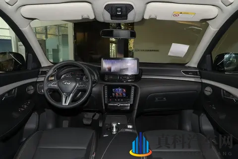 月销仅130台!改款英菲尼迪QX50实车到店,换装悬浮中控屏-3
