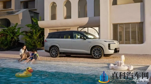 腾势N8L：全能大六座豪华SUV，全家出行新期待-1