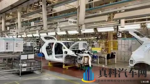 打扑克又叫又疼:汽车市场竞争升级,技术创新与品牌建设双管齐下-3