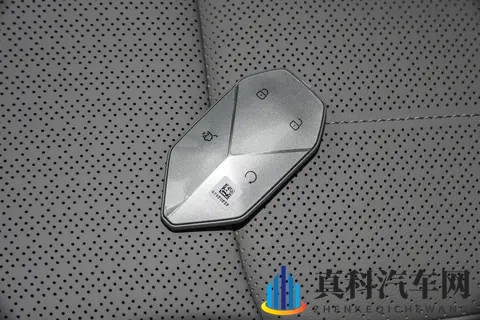 选对一台车，带娃、露营、回老家都不慌，我家这台SUV太够用了-2