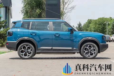 山海T1四驱版实测：油耗低，动力足，配置丰富，适合家用-3