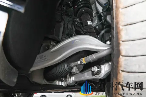 红旗H9购车指南：哪款配置最适合你？看完不再纠结-2