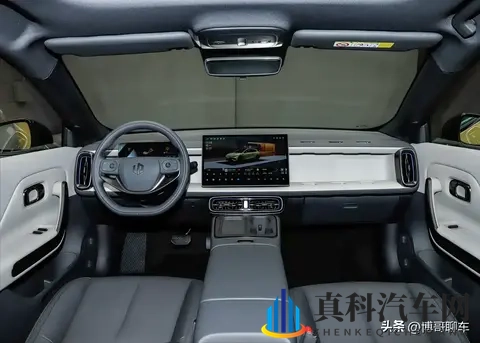 零跑 Lafa5 预售价曝光！1058 万起是要 “卷疯” 10 万级纯电市场？-3