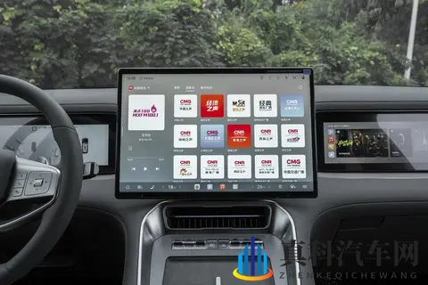 预算30万买六座SUV别纠结!39秒破百,1300公里续航,看它就够-1