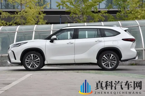 皇冠陆放选车攻略：别只看配置表！这 3 款车，多数家庭选对了-1