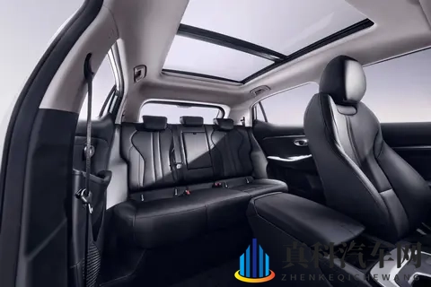 7万级SUV新上市，颜值空间都在线，传祺GS3影速领跑宜昌马拉松-2