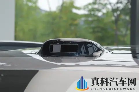 十万级的豪华插混SUV—smart #5 EHD，辅助驾驶+252km纯电续航-3
