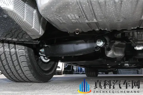 2023款凯迪拉克CT4这几个配置,到底该怎么选才不出错?-2