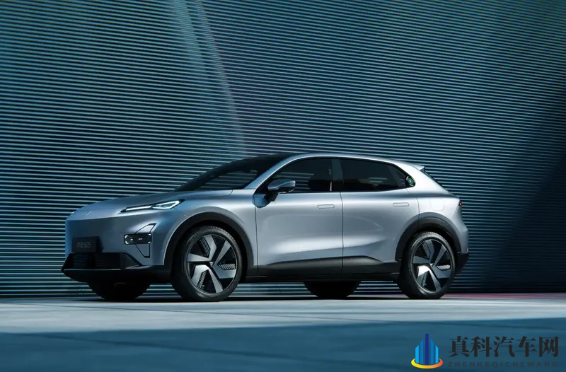 深蓝S05的智能平权，是要打遍同级无敌手？-1