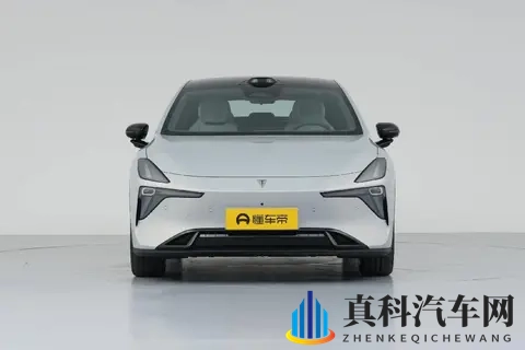 26款深蓝L06,轴距2米9,续航670公里,3C快充,156寸向日葵屏-3