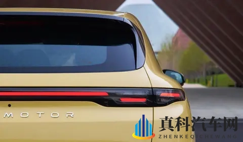 无框玻璃+翻毛皮+大床模式，零跑Lafa5内饰首曝，够运动还实用-1