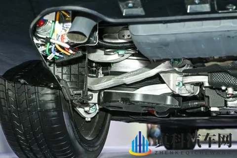 腾势N8L DM即将上市,C级豪华SUV,大六座布局,价格如何?-1