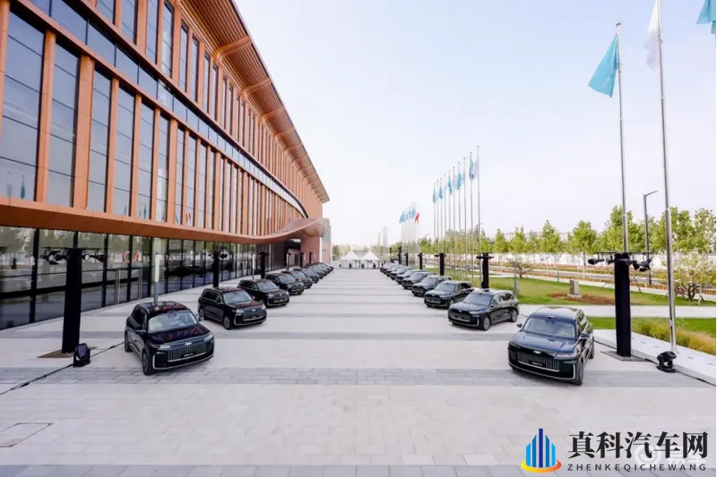 风云T11正式上市，细数那些让人无法拒绝的百万级标配-1