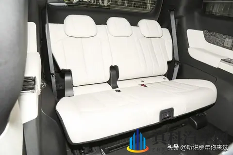 26款比亚迪夏超大空间+218公里续航,但入门版配置砍得让人心碎-1