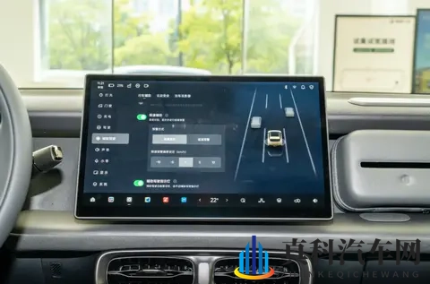 预售价格偏高，准备卖给谁？1058万元起的零跑Lafa5值得买吗？-1