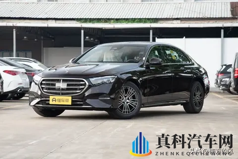50万买“大奔”的人到底图什么？揭开奔驰E300L？-1