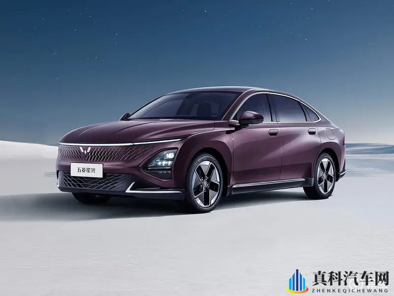 新款五菱星光已降价！网友：有它谁还看日产轩逸？-1